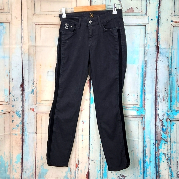 MAC 5443-91 Dream Slim Velvet Galloon Pants in Black - Picture 2 of 8
